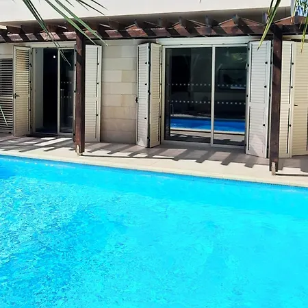 Larnaca Bay Villa Voróklini
