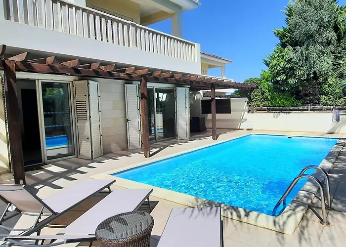 Larnaca Bay * Voroklini