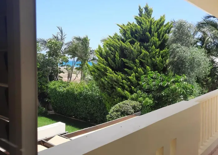 Vila Larnaca Bay Voroklini